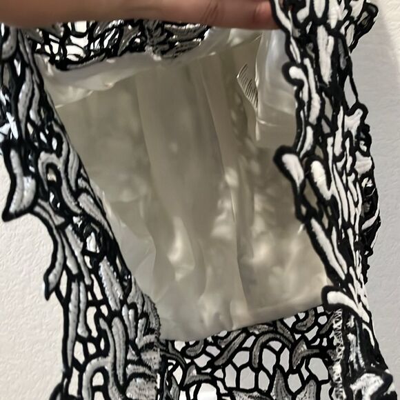 ELLIATT Ivory Coast Lace Sheath Midi Dress White & Black Floral, Size S - Picture 6 of 14